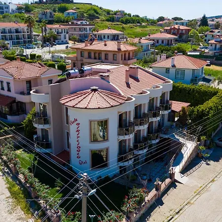 Cunda Giritlioglu Adult Only Ayvalı