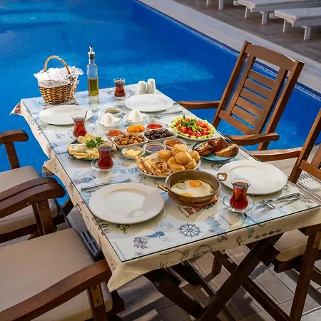 Cunda Giritlioglu Adult Only Hotel