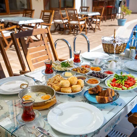 Hotel Cunda Giritlioglu Adult Only 2*