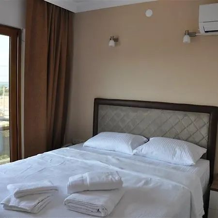 Otel Cunda Giritlioğlu Ayvalı