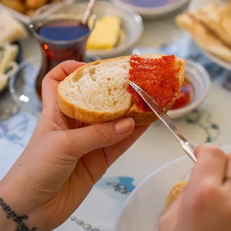 Otel Cunda Giritlioğlu 2*