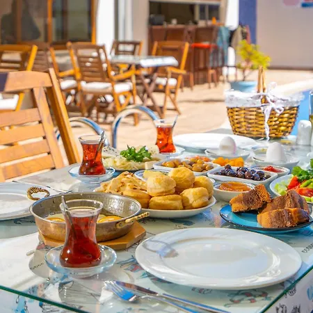 Cunda Giritlioglu Adult Only 酒店 Ayvalı