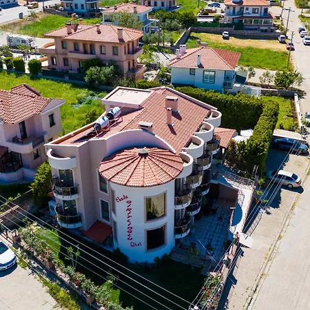 Otel Cunda Giritlioğlu 2*
