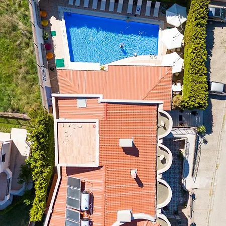 Otel Cunda Giritlioğlu Ayvalı