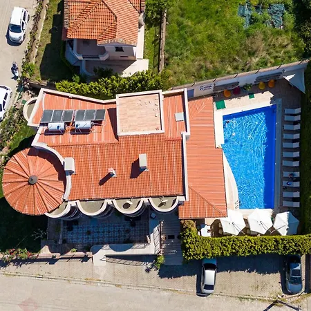 Cunda Giritlioglu Adult Only فندق 2*