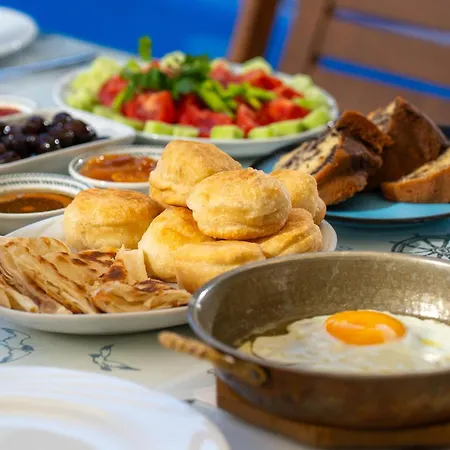 Cunda Giritlioglu Adult Only فندق Ayvalı