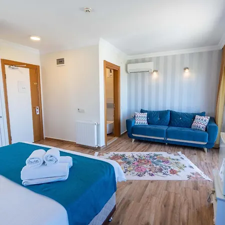 Otel Cunda Giritlioğlu