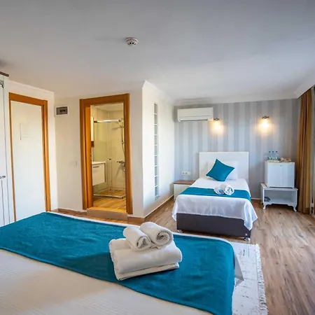 فندق Cunda Giritlioglu Adult Only