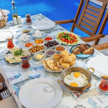 Cunda Giritlioğlu Otel