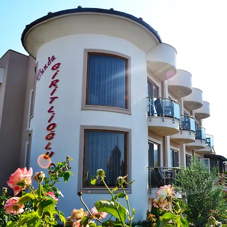 Cunda Giritlioglu Adult Only Ayvalı