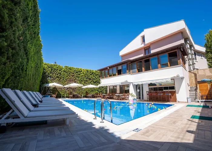 Hotel Cunda Giritlioglu Adult Only 2*